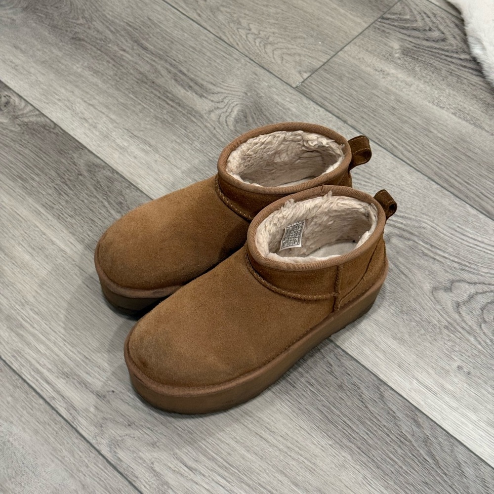 Ugg Ultra Mini Platform Boots